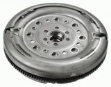 Self-adjusting clutch kit with dual-mass flywheel
