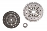 Self-adjusting clutch kit with bearing