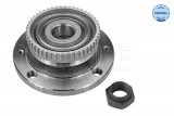 Wheel bearing kit with a hub
