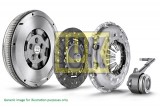 Clutch kit with dual mass flywheel and pneumatic bearing