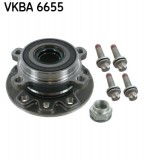Wheel bearing kit with a hub