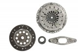 Self-adjusting clutch kit with bearing