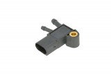 Exhaust fumes pressure sensor