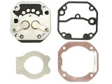 Compressor head intermediate plate