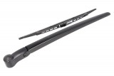 Wiper arm with blade