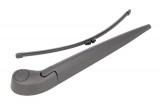 Wiper arm with blade