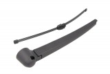 Wiper arm with blade