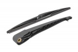 Wiper arm with blade