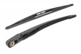 Wiper arm with blade