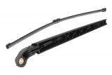 Wiper arm with blade