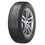 All-season PKW tyre