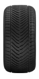 All-season PKW tyre
