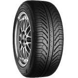 All-season PKW tyre