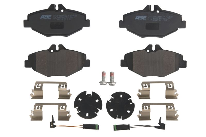 C1M028ABEP ABE PERFORMANCE Комплект гальмівних колодок передн MERCEDES E T-MODEL (S210), E T-MODEL (S211), E (VF211), E (W211), E (W212) 1.8-3.5 07.99-12.15