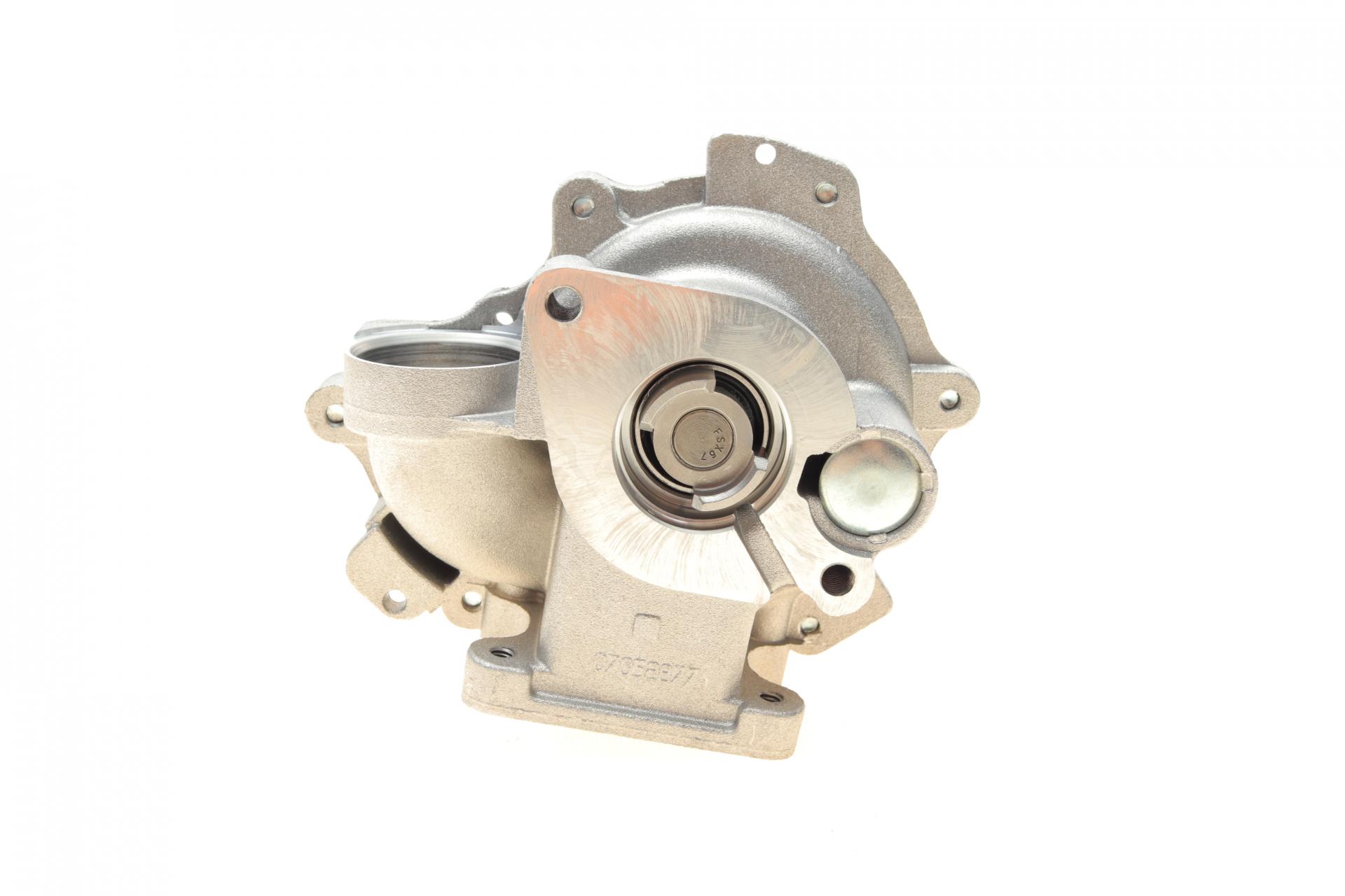 PA10015 BUGATTI Помпа воды BMW 1 (E81/E87)/3 (E46/E90)/5 (E60)/X1 (E84)/X3 (E83)/Z4 (E85) 01-15 (B/B)(6 лоп)