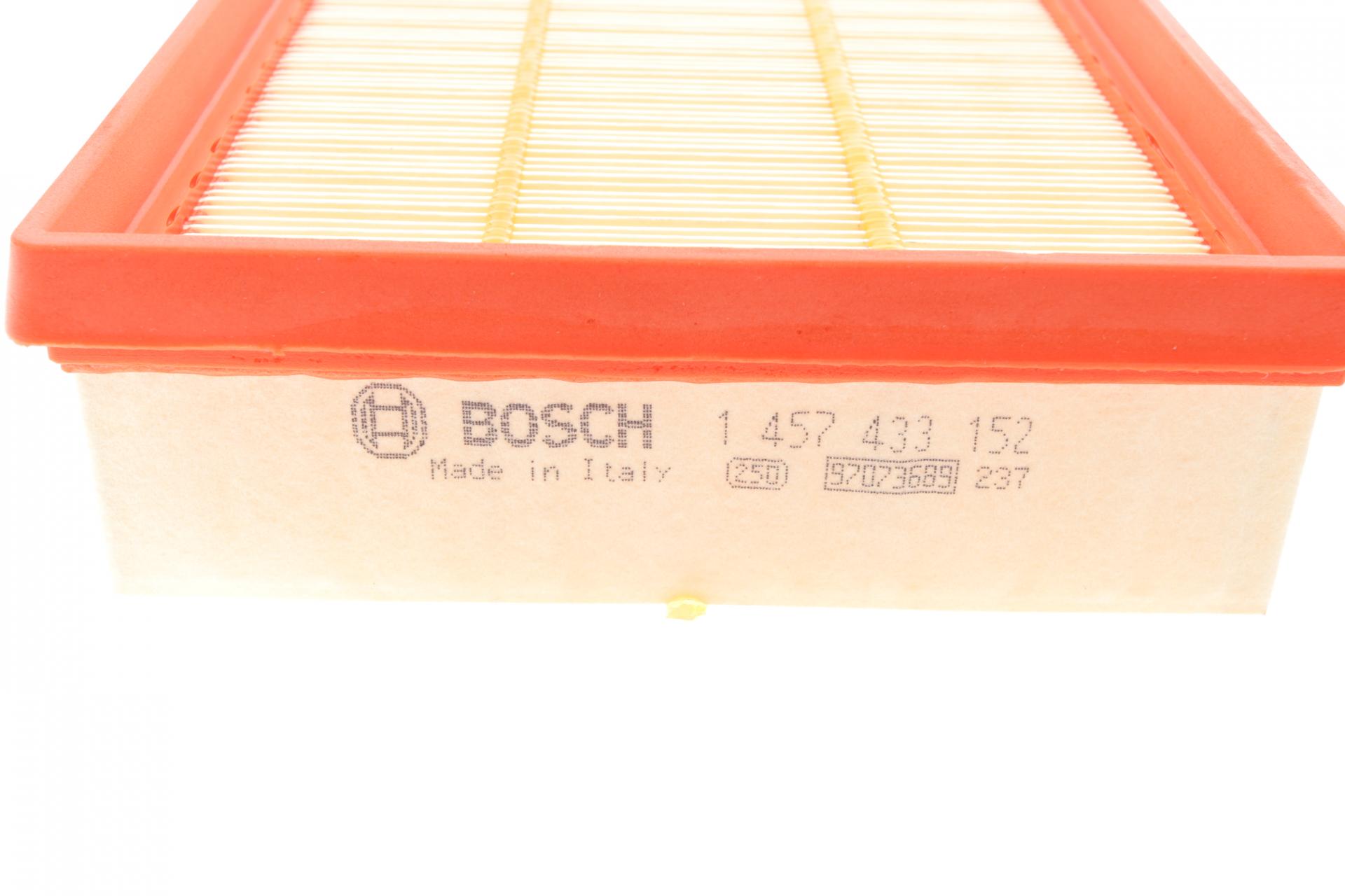 1457433152 BOSCH Фильтр воздушный Fiat Bravo II 07-08/Stilo 1.9 JTD 01-08