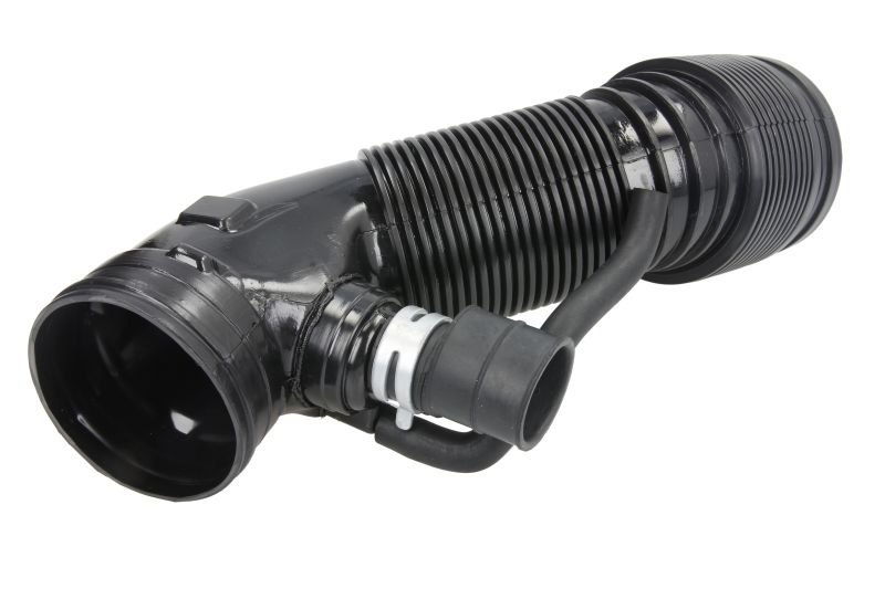 DCW109TT THERMOTEC Патрубок воздушного радиатора