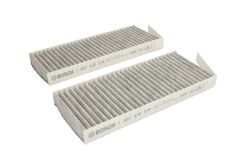 1987435534 BOSCH Фильтр салона Renault Latitude 2.0/3.0dCi 10- (угольный) (к-кт 2 шт.)