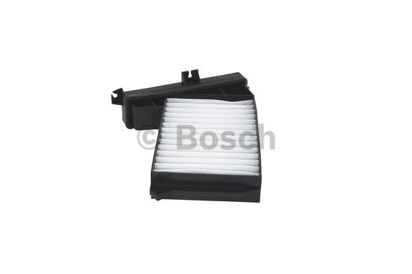1987432207 BOSCH Фильтр салона Mitsubishi Galant VII 96-04