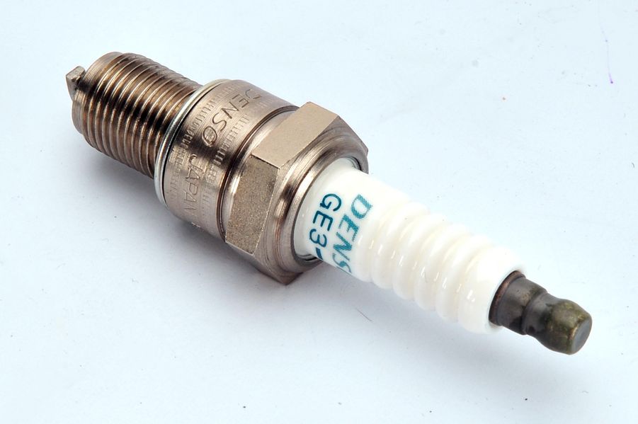 GE31 DENSO Свеча зажигания