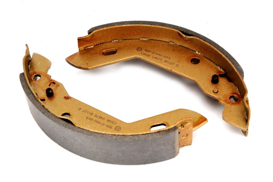 04670 LPR Барабанные тормозные колодки