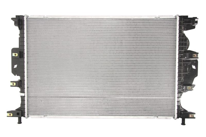 620152 NISSENS Основной радиатор (двигателя)