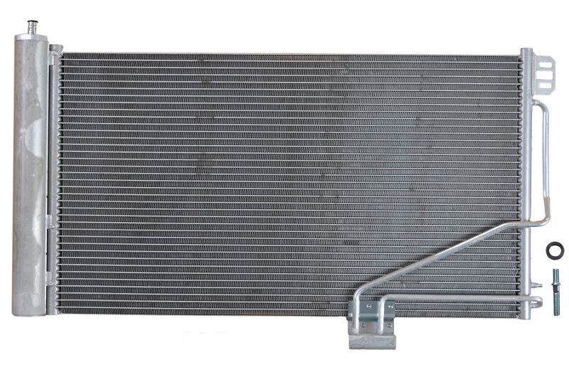 35535 NRF Радиатор кондиционера