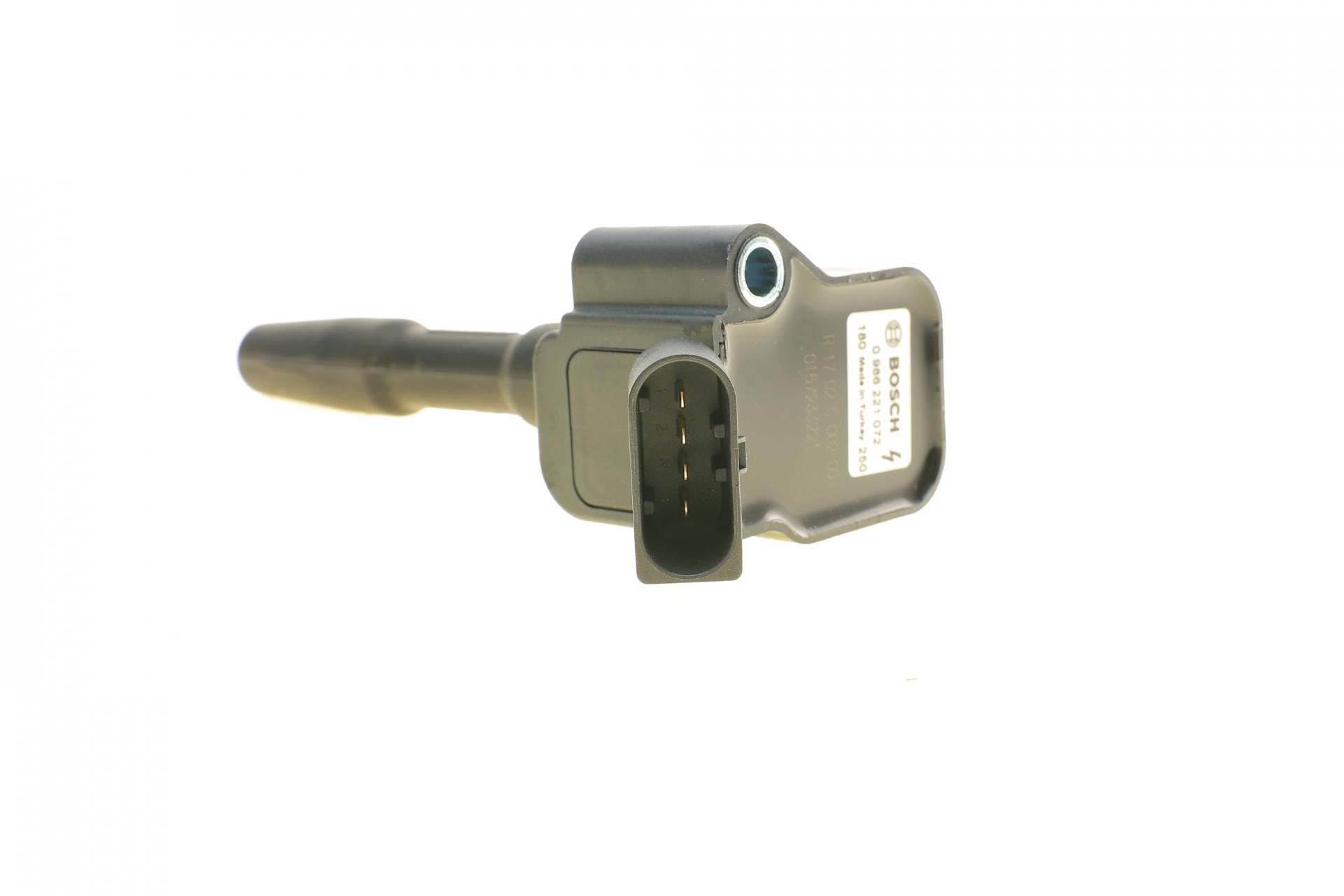 0986221072 BOSCH Катушка зажигания VW Golf VII/Passat/Skoda Octavia III 1.8TSI/2.0TFSI 11-