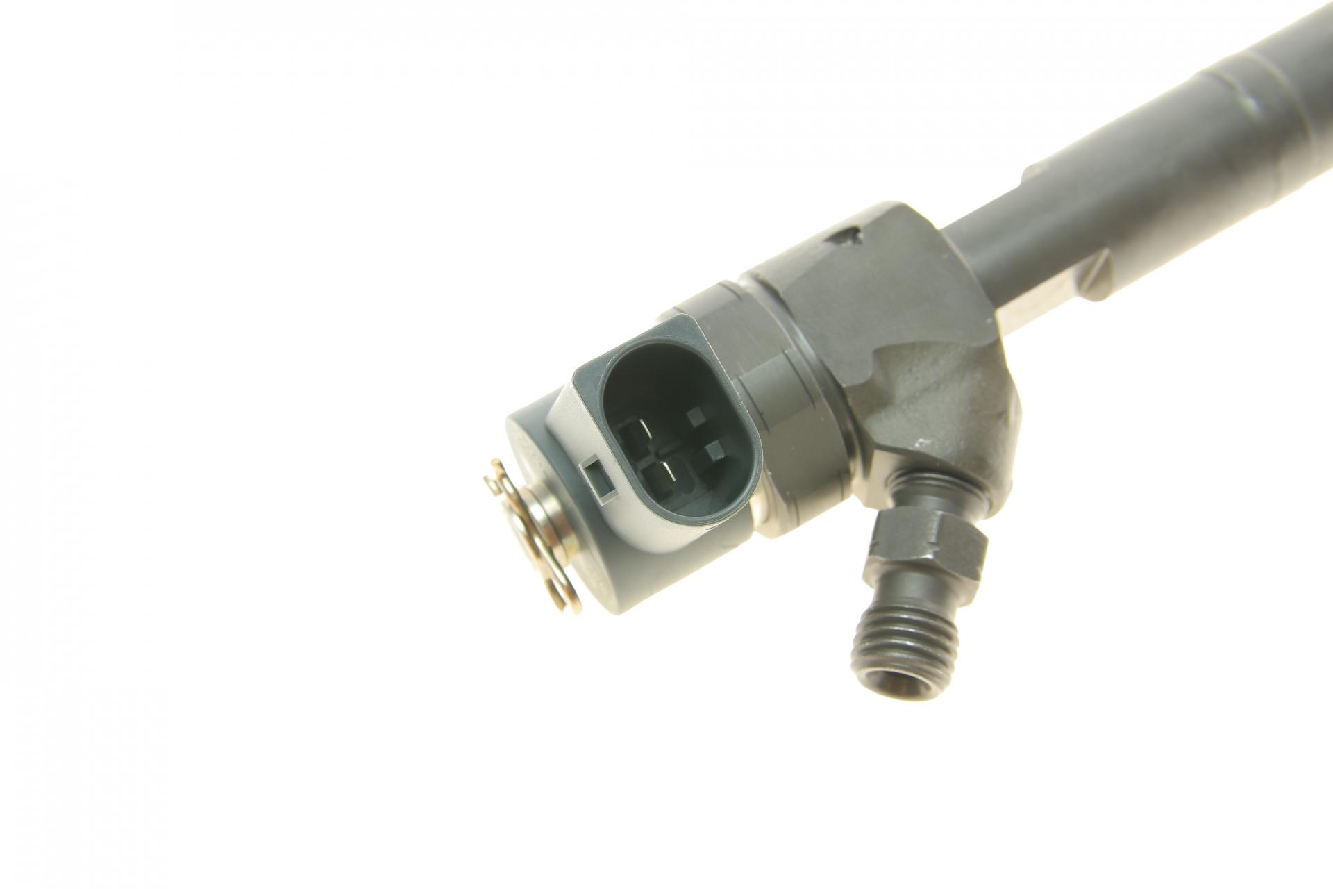 0445110011 BOSCH Форсунка MB C-class (W202)/E-class (W210)/Vito 2.2CDI (OM611) 99-03