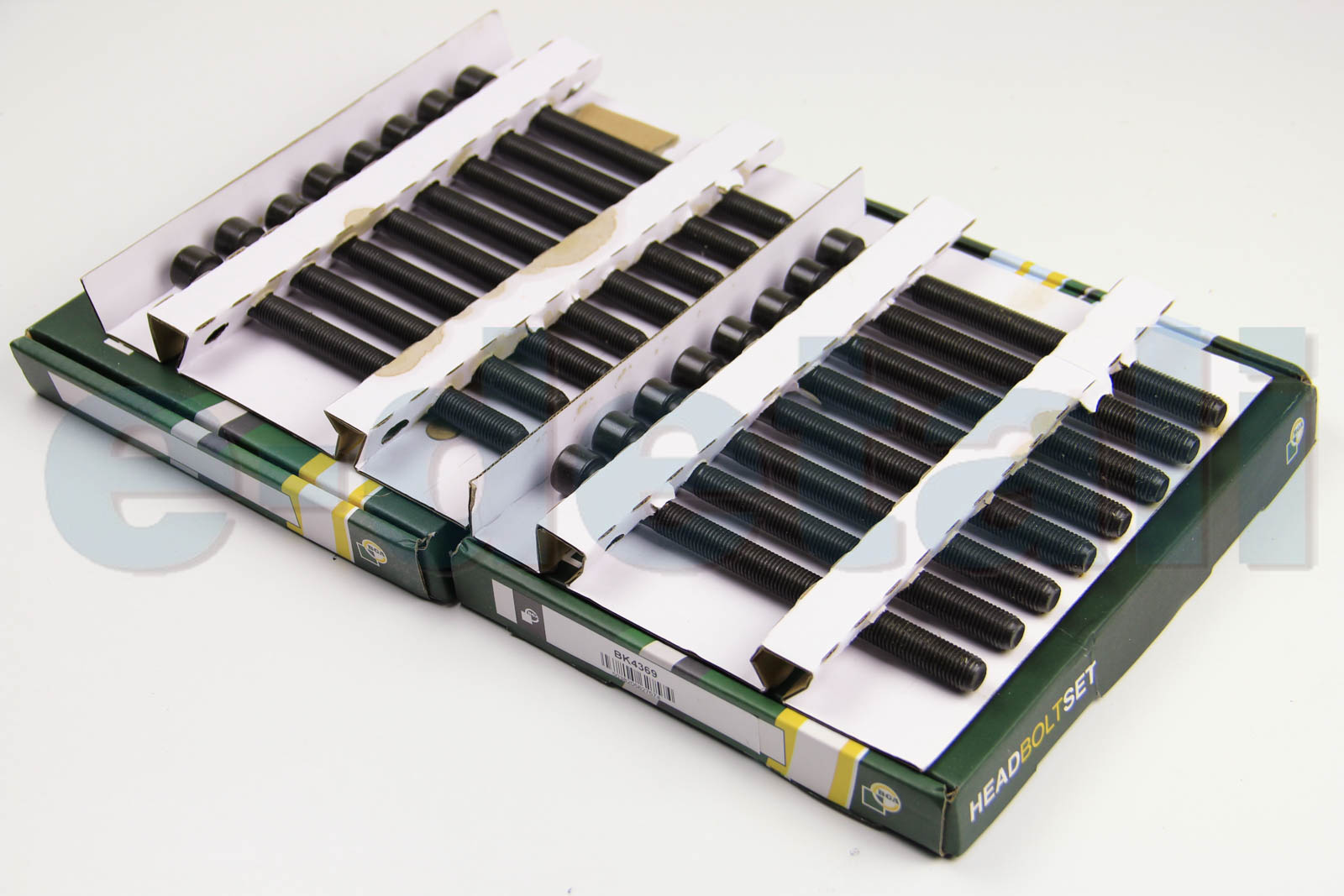 BK4369 BGA Комплект болтов головки цилидра