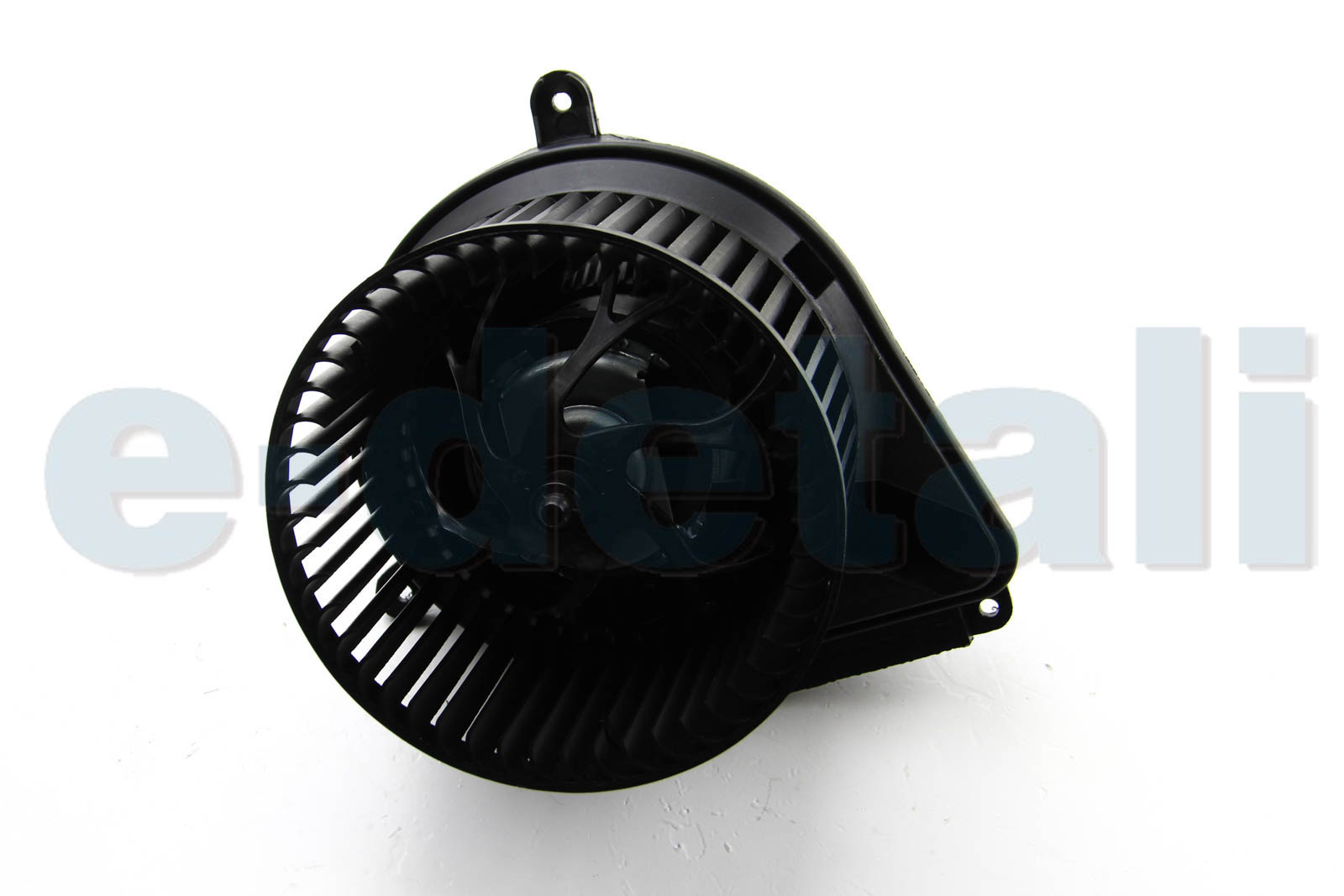 BSG60865001 BSG Мотор отопителя салона Sprinter/LT 96-06