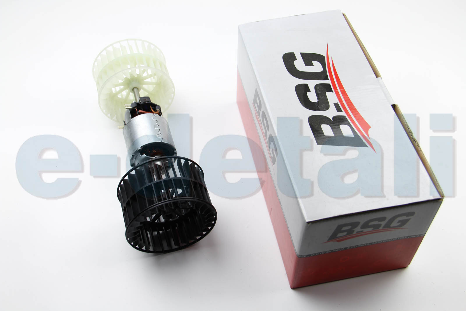 BSG60865002 BSG Моторчик отопителя MB 609-814/Vario (+вентилятор)