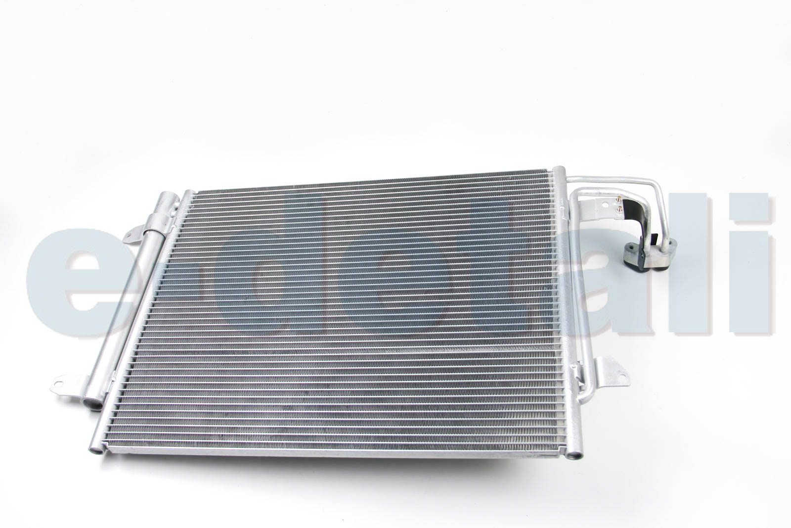 BSG90525005 BSG Радиатор кондиционера Caddy 04-/Touran 03-