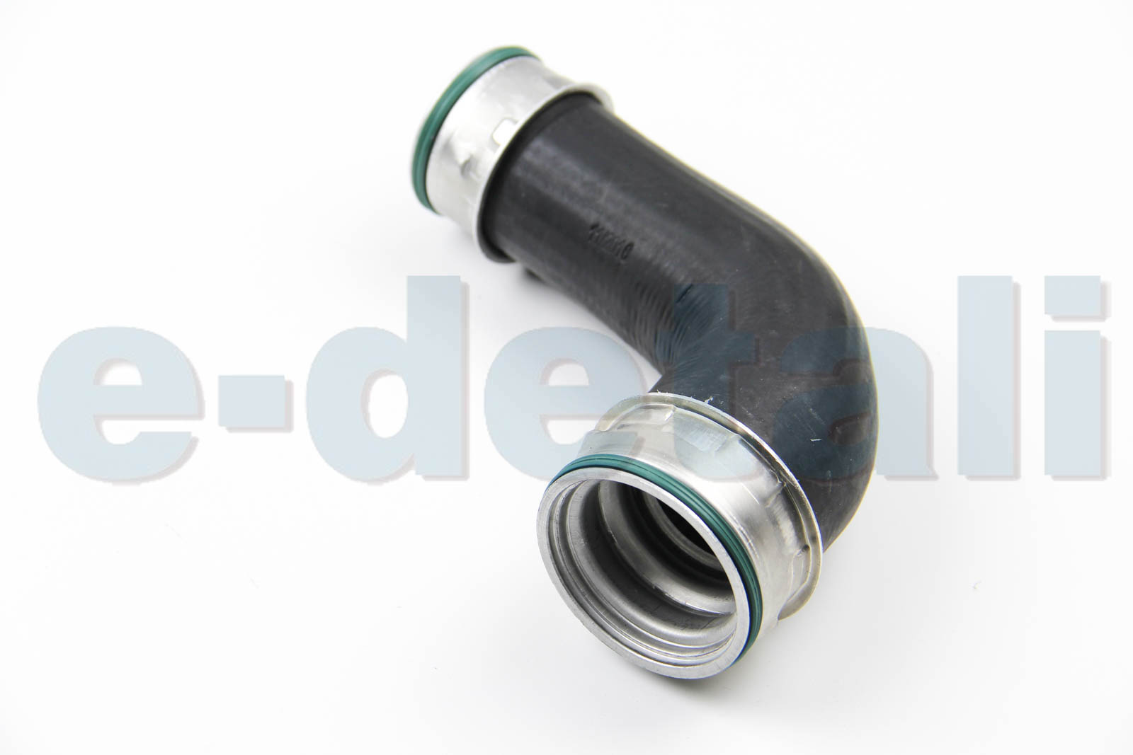 BSG90720014 BSG Патрубок интеркулера T5 1.9TDI верх. Пр.