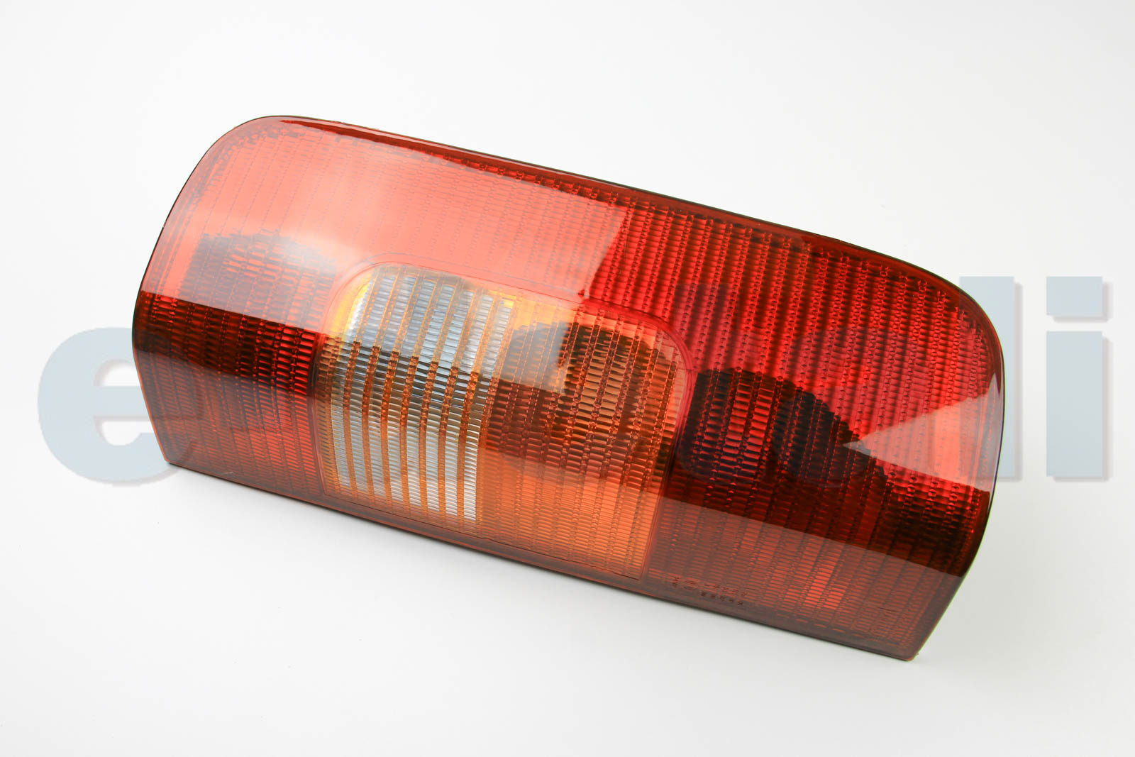 BSG90805005 BSG Фонарь зад. VW LT 96-06 Л.