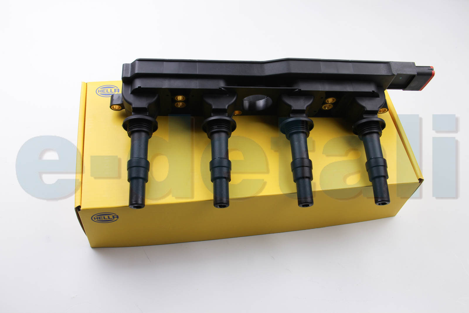 5DA358000041 HELLA Катушка зажигания Astra/Corsa/Signum/Vectra 1.8 16V 00-