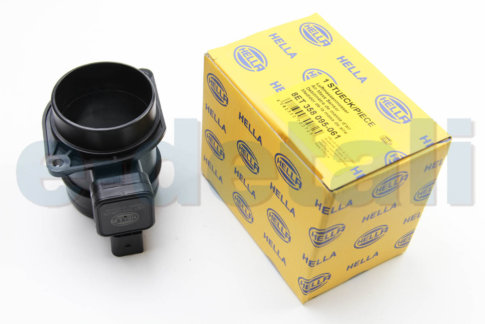 8ET358095061 HELLA Расходомер воздуха (3 конт.) CADDY/PASSAT 1.6 TDI 09-