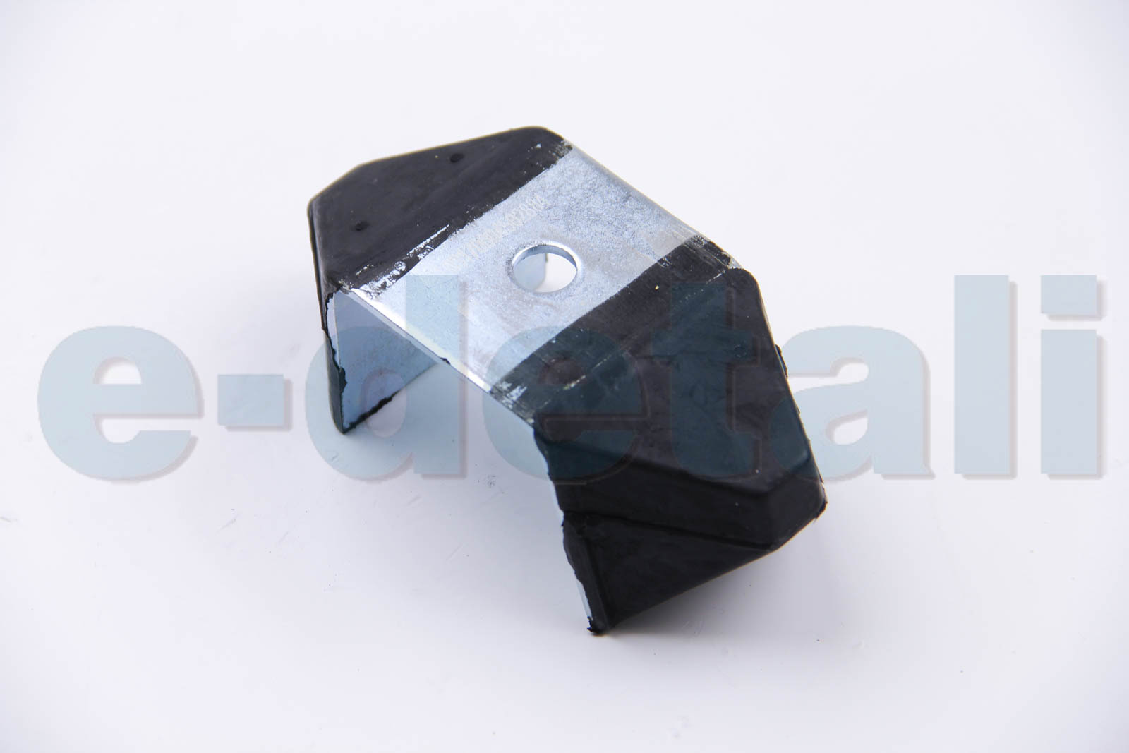 02884 METALCAUCHO Подушка-отбойник двигателя Berlingo/Partner 1.8/1.9D/2.0HDi Пр.верх