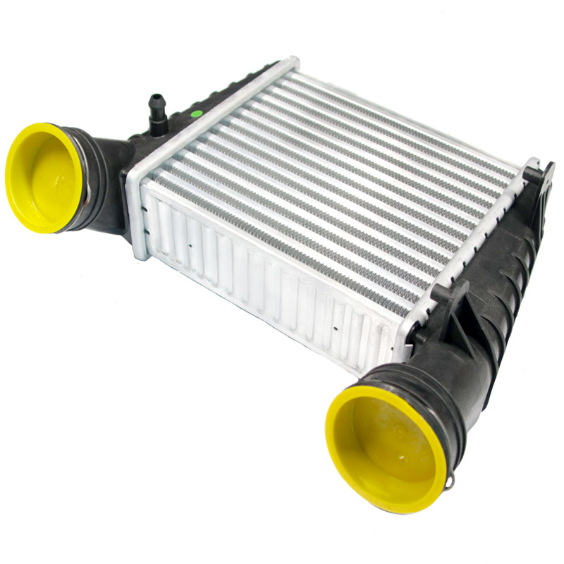I10104 SATO TECH SATO Q+ Интеркулер VAG Passat VI 00-|Superb I 02-